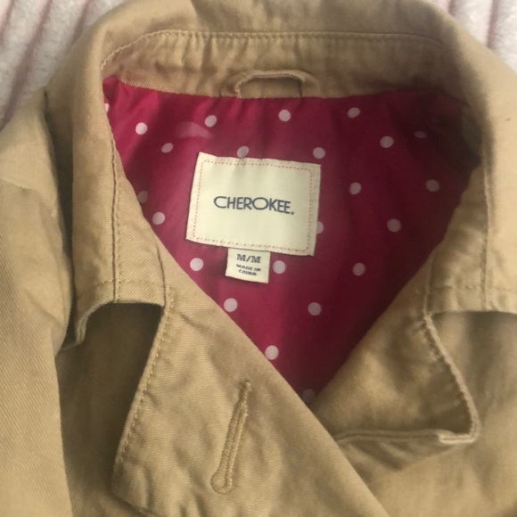 Adorable spring coat size medium - Picture 3 of 3